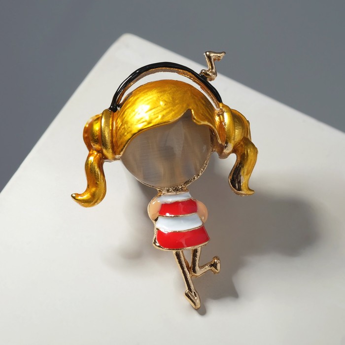 Брошь "Девочка" в наушниках, цветная в золоте
Брошь "Девочка" в наушниках, цветная в золоте