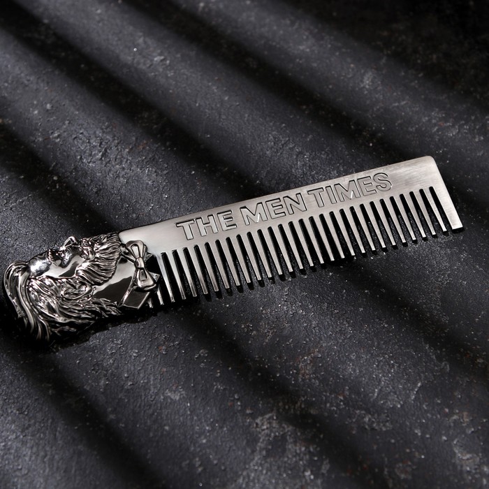 Расчёска для волос, бороды и усов, металлическая
Расчёска для волос, бороды и усов, металлическая