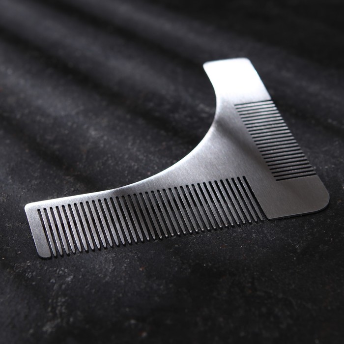 Расчёска для волос, бороды и усов, металлическая
Расчёска для волос, бороды и усов, металлическая