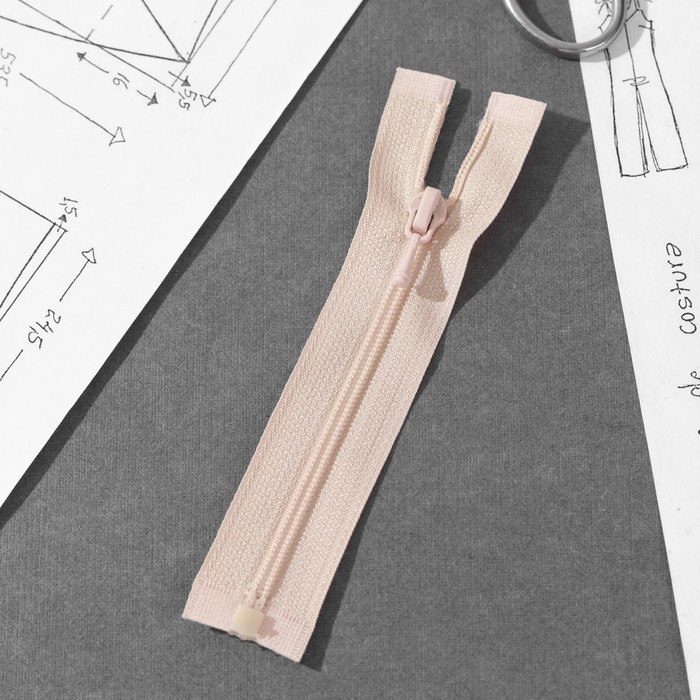 Молния «Спираль», №3, разъёмная, 10 см, цвет кремовый
Молния «Спираль», №3, разъёмная, 10 см, цвет кремовый