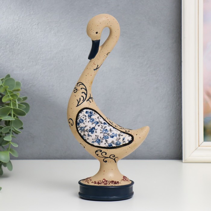 Сувенир полистоун "Прованс. Гусыня с голубыми цветами на крыльях" 25х12х7 см
Сувенир полистоун "Прованс. Гусыня с голубыми цветами на крыльях" 25х12х7 см