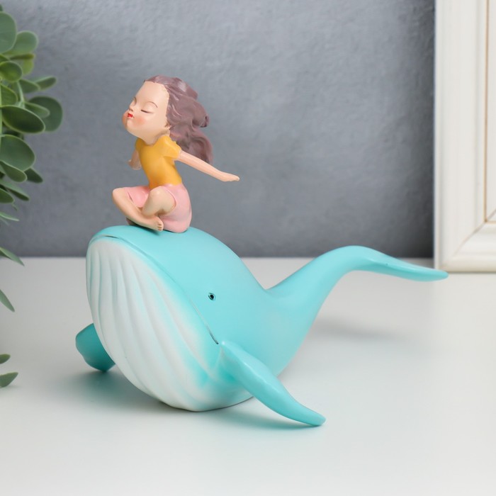 Сувенир полистоун "Малышка на голубом ките - ветер" 16х14,5х21,5 см
Сувенир полистоун "Малышка на голубом ките - ветер" 16х14,5х21,5 см