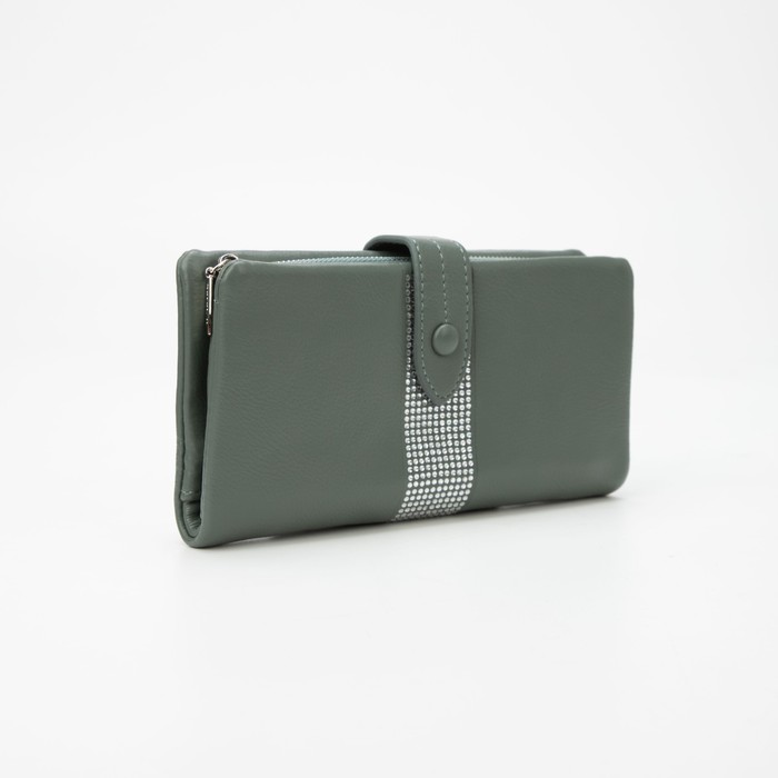 Кошелёк на кнопке, цвет зелёный
Кошелёк на кнопке, цвет зелёный