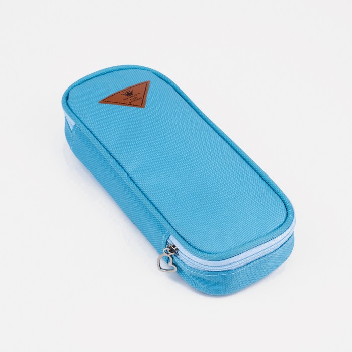 Косметичка на молнии, цвет голубой
Косметичка на молнии, цвет голубой