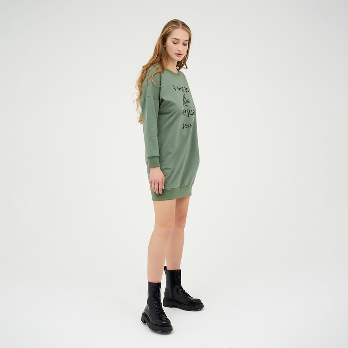 Платье женское, цвет зелёный, размер 52
Платье женское, цвет зелёный, размер 52