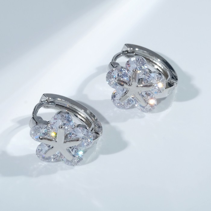 Серьги со стразами "Циркония" морская звезда, цвет белый в серебре
Серьги со стразами "Циркония" морская звезда, цвет белый в серебре