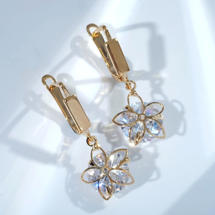 Серьги со стразами "Циркония" ромашка, цвет белый в золоте