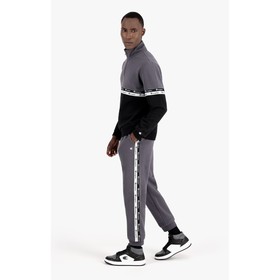 Брюки Champion Legacy American Tape Rib Cuff Pants мужские, размер 52-54 (216561-ES508)
Брюки Champion Legacy American Tape Rib Cuff Pants мужские, размер 52-54 (216561-ES508)