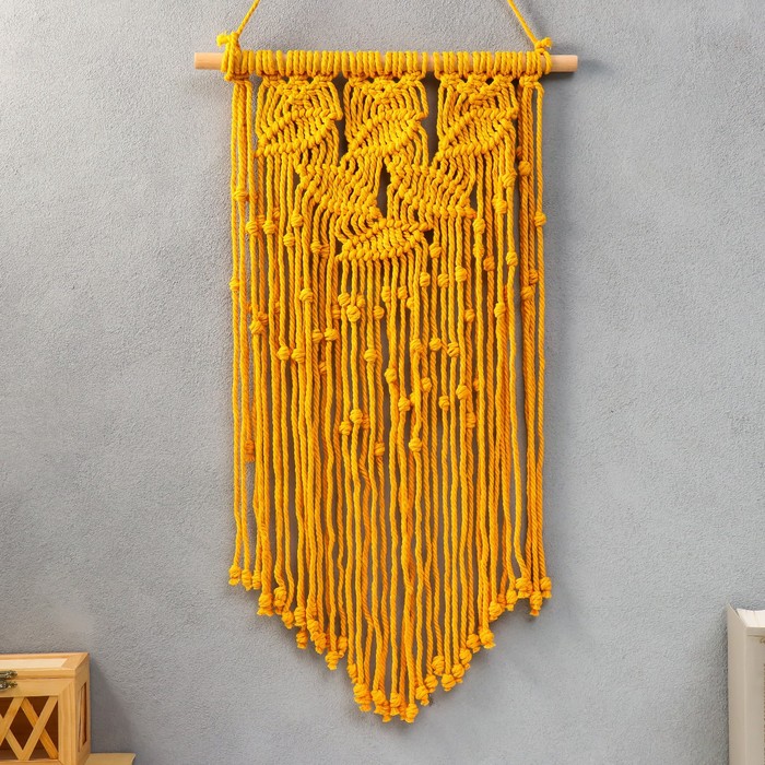 Панно настенное в технике макраме "Листья" тёплый жёлтый 75х35 см
Панно настенное в технике макраме "Листья" тёплый жёлтый 75х35 см