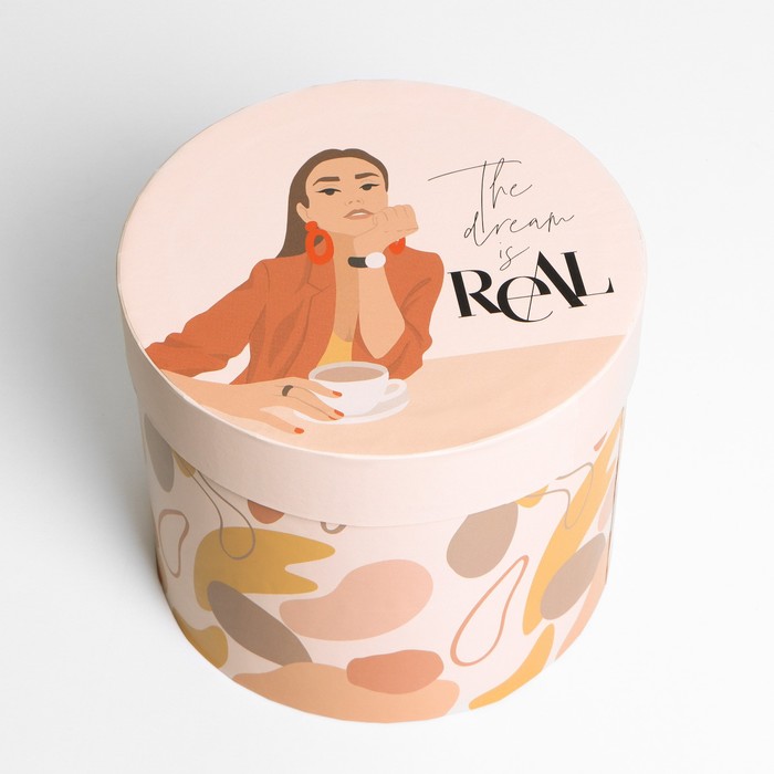 Коробка подарочная круглая Girl, 17.5 × 20 см
Коробка подарочная круглая Girl, 17.5 × 20 см