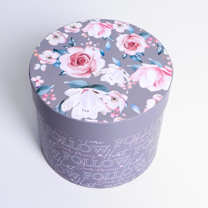 Коробка подарочная круглая «Цветы», 17.5 × 20 см
Коробка подарочная круглая «Цветы», 17.5 × 20 см
