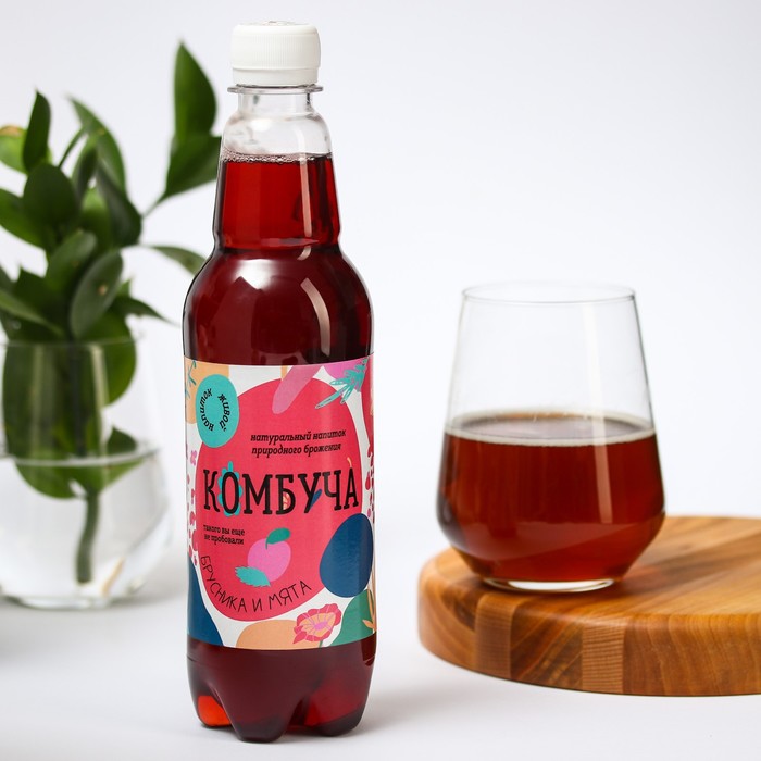 Комбуча «Брусника и мята», 0,555 л.
Комбуча «Брусника и мята», 0,555 л.
