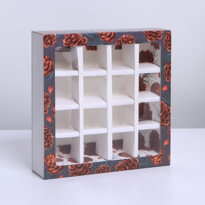 Коробка под 16 конфет с ячейками Miracles 17,7 х 17,7 х 3,8 см
Коробка под 16 конфет с ячейками Miracles 17,7 х 17,7 х 3,8 см