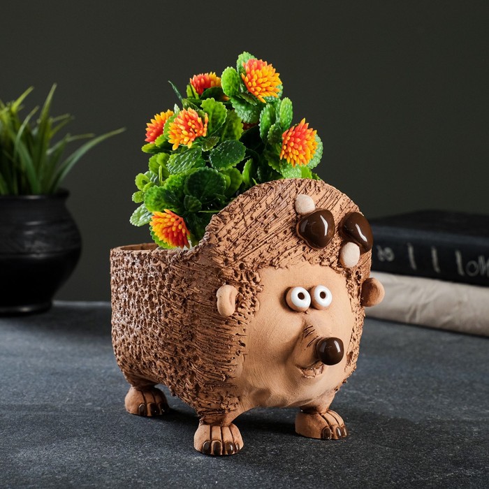 Фигурное кашпо "Ёж" 0,5л 12х16х10см
Фигурное кашпо "Ёж" 0,5л 12х16х10см