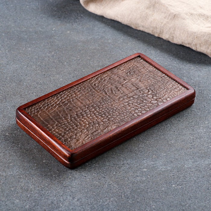 Набор фишек для нард "Корона" в шкатулке, 32 шт + 2 кубика, массив ясеня
Набор фишек для нард "Корона" в шкатулке, 32 шт + 2 кубика, массив ясеня