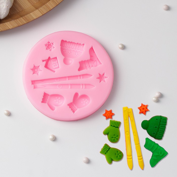 Молд «Зимний уют», 8×8×1 см, цвет МИКС
Молд «Зимний уют», 8×8×1 см, цвет МИКС