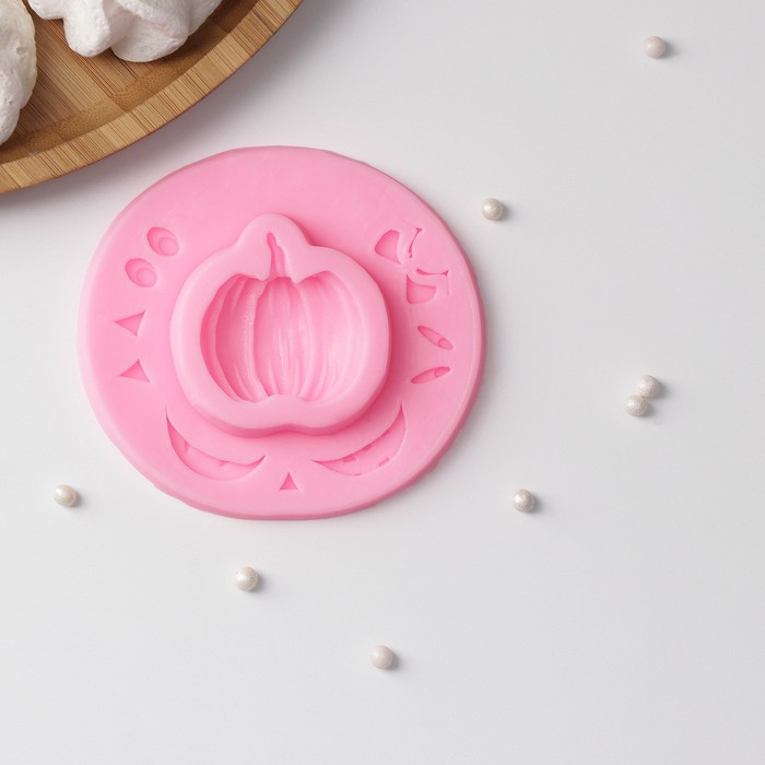 Молд «Тыковка», 9,5×9×1 см, цвет МИКС
Молд «Тыковка», 9,5×9×1 см, цвет МИКС