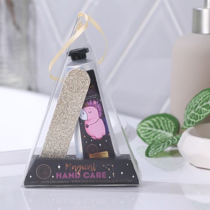 Набор Magical hand care крем для рук 30 мл, пилка для ногтей
Набор Magical hand care крем для рук 30 мл, пилка для ногтей