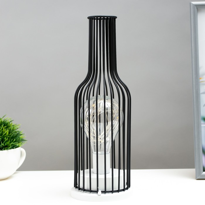 Ночник "Бутылка" LED от батареек 3хAAA черный 11х11х30 см 
Ночник "Бутылка" LED от батареек 3хAAA черный 11х11х30 см