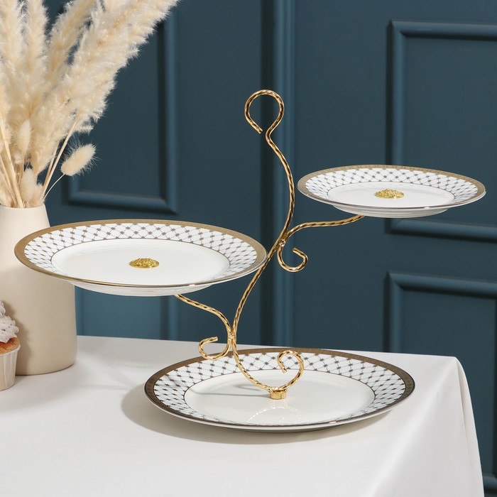 Блюдо для пирожных 3-х ярусное «Арабеска», 19/23/27 см
Блюдо для пирожных 3-х ярусное «Арабеска», 19/23/27 см