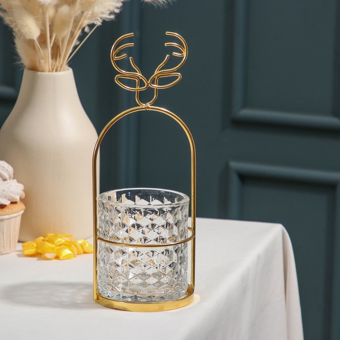 Конфетница «Богема. Северный олень», 9,5×9,5×20 см
Конфетница «Богема. Северный олень», 9,5×9,5×20 см