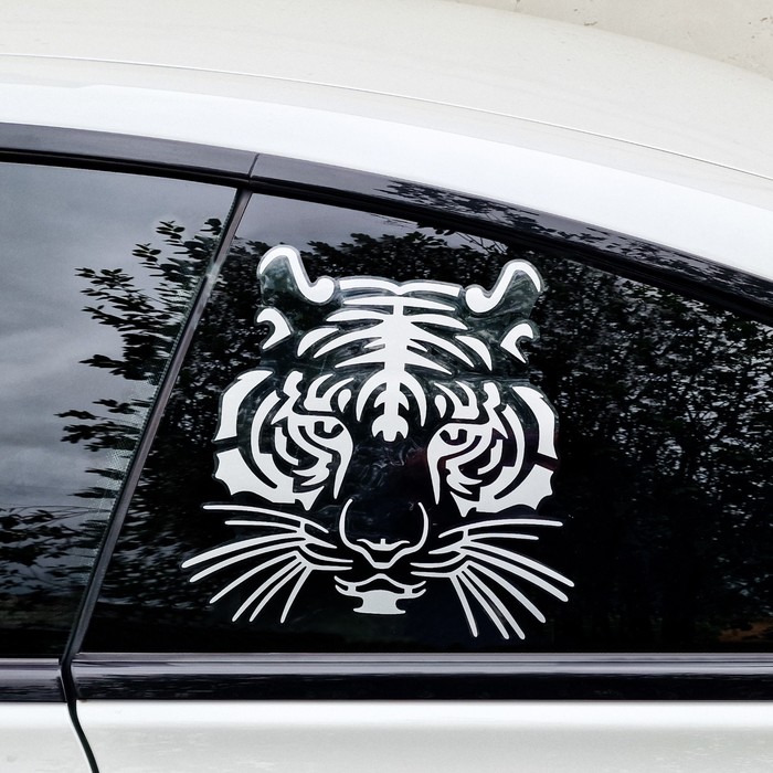 Наклейка на авто "Тигр", 28×28 см, светоотражающая, белый
Наклейка на авто "Тигр", 28×28 см, светоотражающая, белый