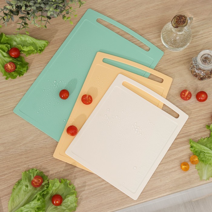 Набор разделочных досок, 3 шт: 20×24 см, 20×29 см, 23×34 см, цвет МИКС 
Набор разделочных досок, 3 шт: 20×24 см, 20×29 см, 23×34 см, цвет МИКС
