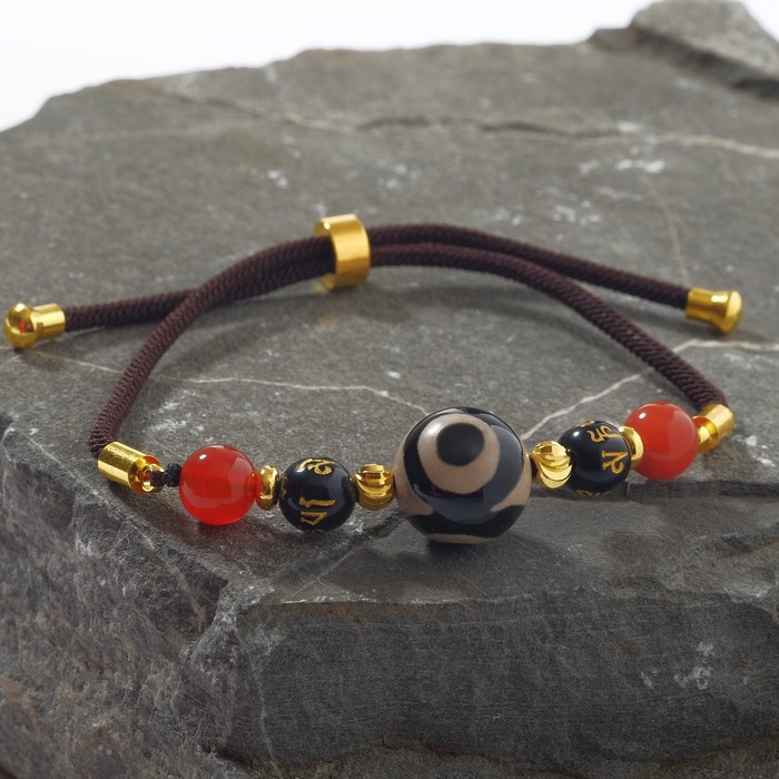 Браслет "Бусина Дзи" на шнурке, сфера, цвет бело-коричневый, d=7см
Браслет "Бусина Дзи" на шнурке, сфера, цвет бело-коричневый, d=7см