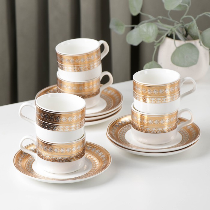 Сервиз чайный «Багет», 12 предметов: 6 чашек 170 мл, 6 блюдец d=15,5 см, цвет белый с золотом 
Сервиз чайный «Багет», 12 предметов: 6 чашек 170 мл, 6 блюдец d=15,5 см, цвет белый с золотом