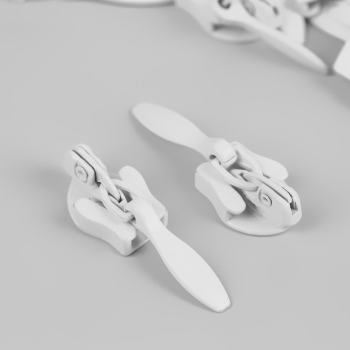 Замок-автомат для потайной молнии «Спираль», №3, цвет белый
Замок-автомат для потайной молнии «Спираль», №3, цвет белый