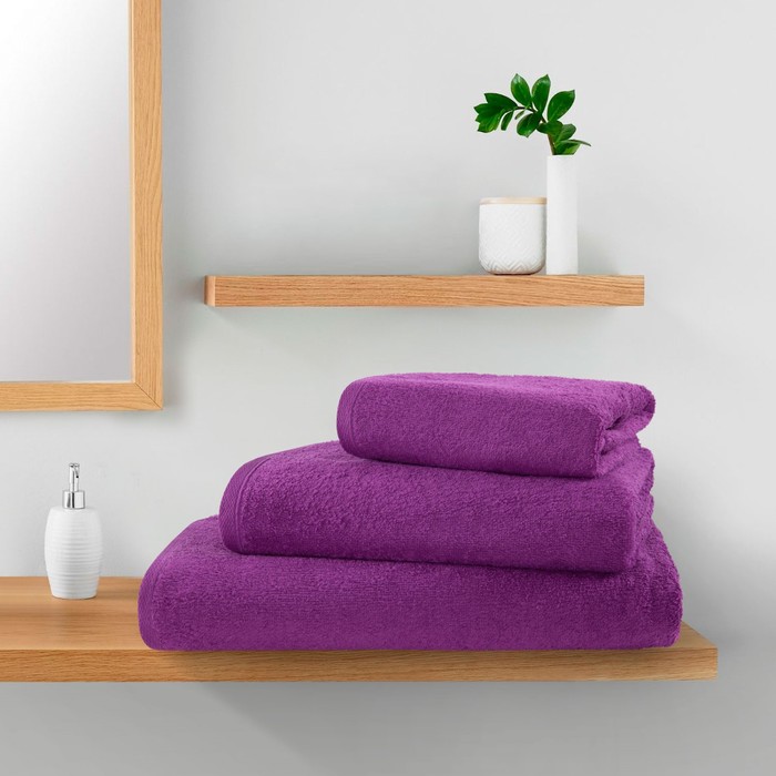 Набор махровых полотенец Lilac, размер 40х70 см, 50х90 см, 70х140 см.
Набор махровых полотенец Lilac, размер 40х70 см, 50х90 см, 70х140 см.