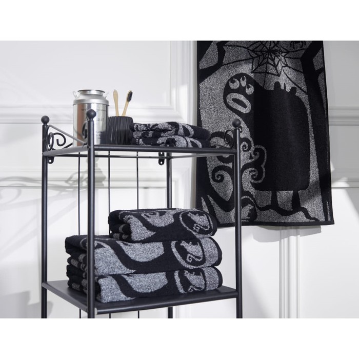 Полотенце махровое Boogeyman, размер 30х50 см, цвет чёрный
Полотенце махровое Boogeyman, размер 30х50 см, цвет чёрный