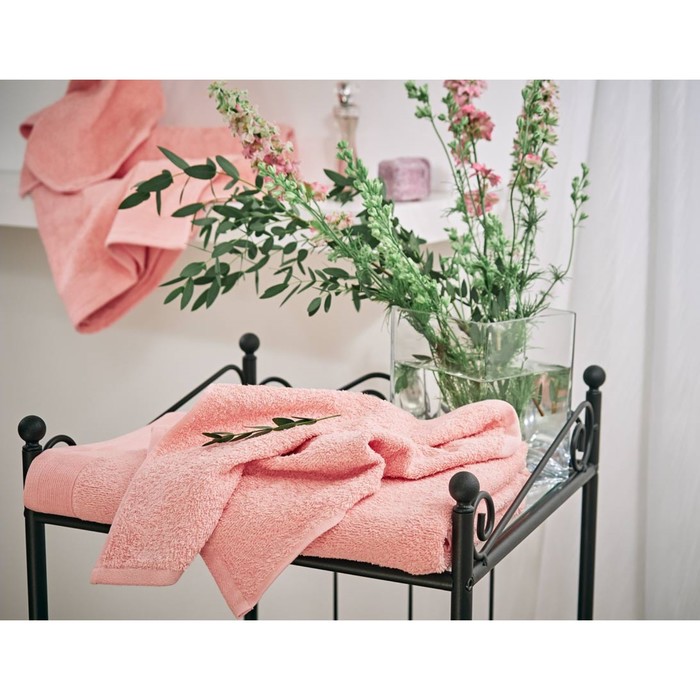Полотенце махровое Coral, размер 50х100 см, цвет розовый 
Полотенце махровое Coral, размер 50х100 см, цвет розовый