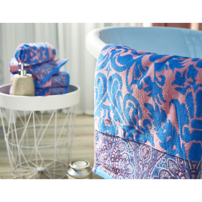 Полотенце махровое Goa pink/blue, размер 70х130 см, цвет розовый
Полотенце махровое Goa pink/blue, размер 70х130 см, цвет розовый