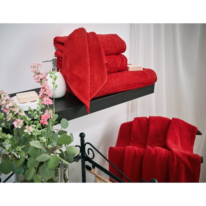 Полотенце махровое Red, размер 100х150 см, цвет красный 
Полотенце махровое Red, размер 100х150 см, цвет красный