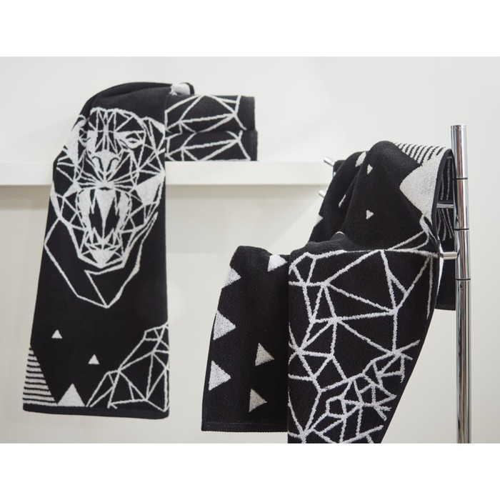 Полотенце махровое Wolf, размер 70х140 см, цвет чёрный
Полотенце махровое Wolf, размер 70х140 см, цвет чёрный