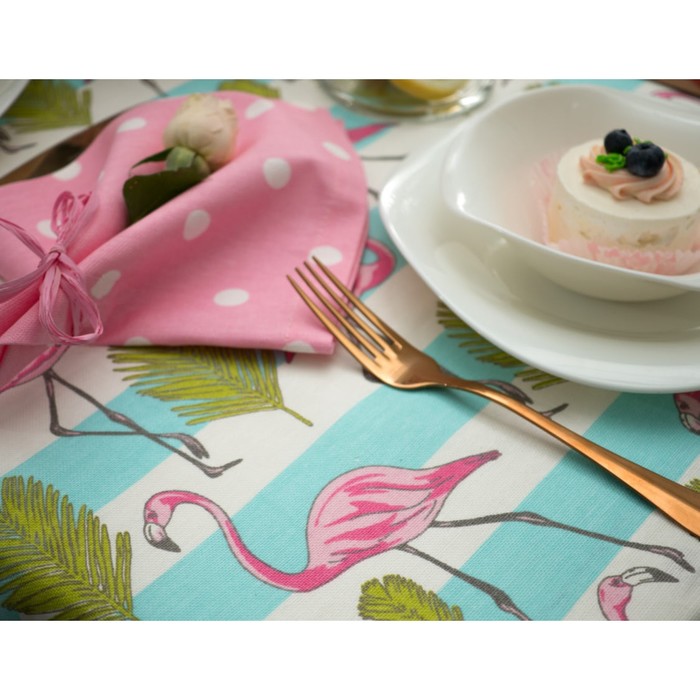 Скатерть Flamingo, размер 140х150 см, цвет розовый 
Скатерть Flamingo, размер 140х150 см, цвет розовый