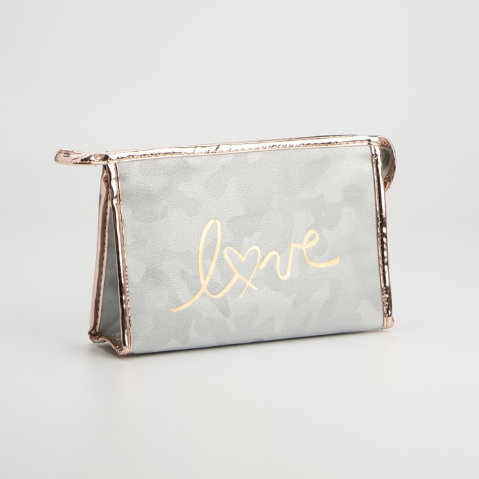 Косметичка на молнии, цвет серый
Косметичка на молнии, цвет серый