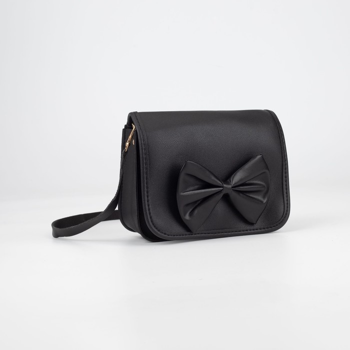 Сумка детская на магните, цвет чёрный
Сумка детская на магните, цвет чёрный