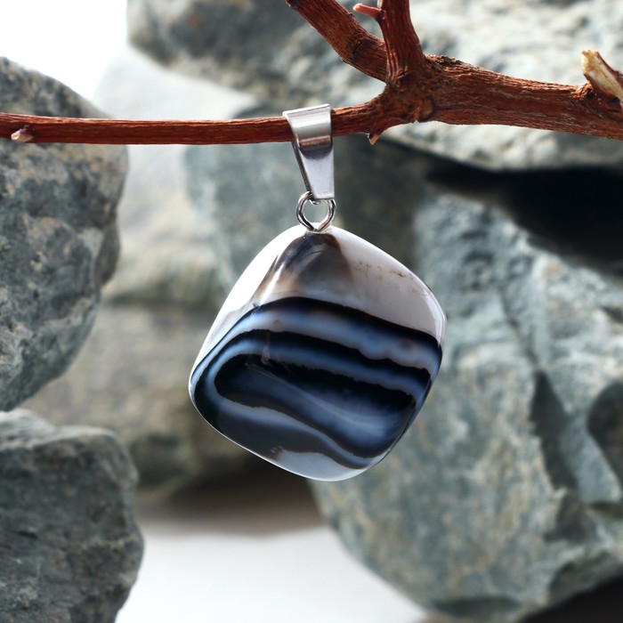 Подвеска кубик "Агат полосатый" (фас. 3шт)
Подвеска кубик "Агат полосатый" (фас. 3шт)