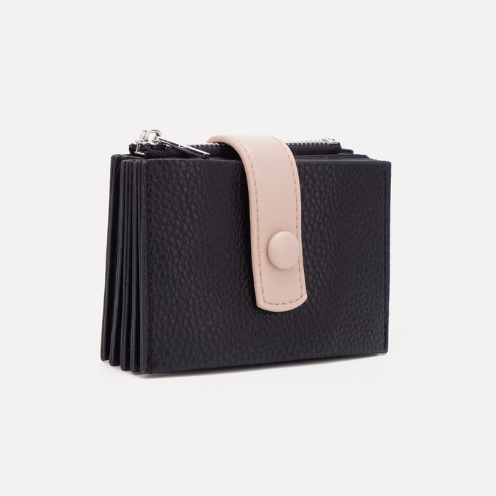 Картхолдер, 4 отдела для карт, цвет чёрный
Картхолдер, 4 отдела для карт, цвет чёрный