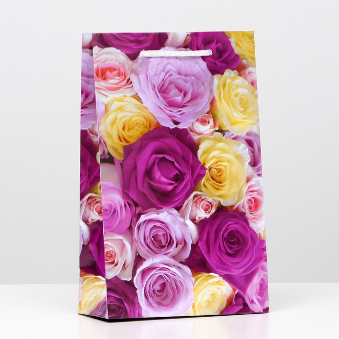 Пакет ламинированный "Нежность", 26,5 х 16,5 х 7 см
Пакет ламинированный "Нежность", 26,5 х 16,5 х 7 см