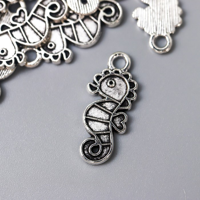 Декор металл для творчества "Маленький морской конёк" серебро 3819 2х0,8 см
Декор металл для творчества "Маленький морской конёк" серебро 3819 2х0,8 см