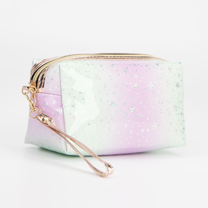 Косметичка на молнии, цвет зелёный 
Косметичка на молнии, цвет зелёный