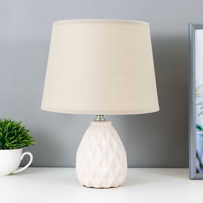 Лампа настольная 08949/1 E14 40Вт бежево-серый 17х17х29 см 
Лампа настольная 08949/1 E14 40Вт бежево-серый 17х17х29 см