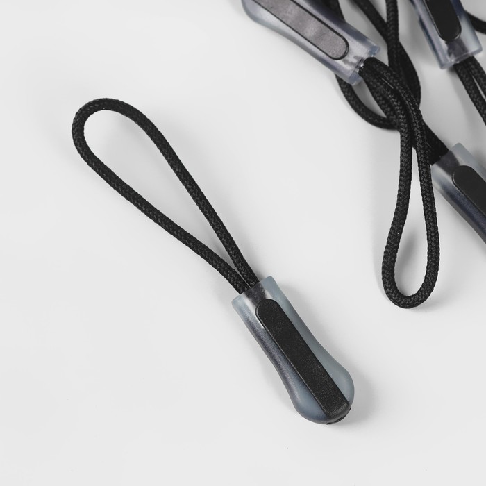 Пуллер для молнии, 2,5 см, 6 × 1 см, 10 шт, цвет чёрный
Пуллер для молнии, 2,5 см, 6 × 1 см, 10 шт, цвет чёрный