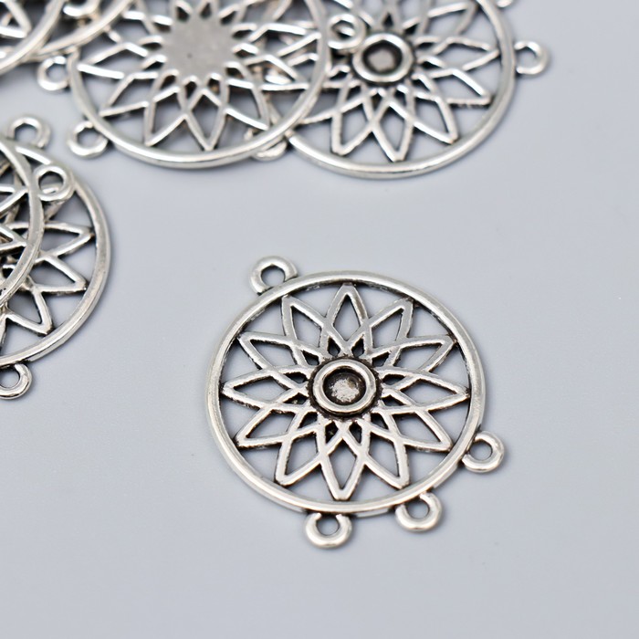 Коннектор для творчества металл 4 ушка "Ловец снов - цветок" серебро G370B553 3,3х2,7 см 
Коннектор для творчества металл 4 ушка "Ловец снов - цветок" серебро G370B553 3,3х2,7 см