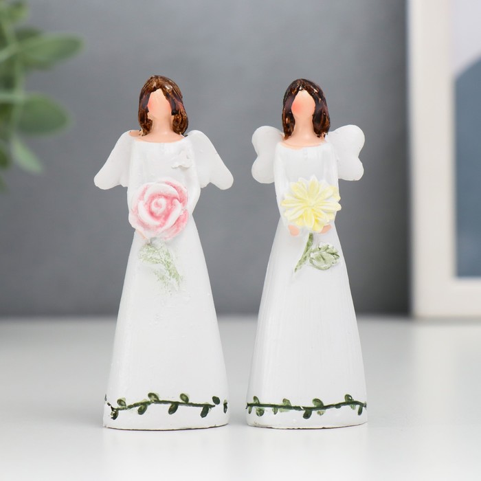 Сувенир полистоун "Безликий ангел с ромашкой/розой" МИКС 8 см
Сувенир полистоун "Безликий ангел с ромашкой/розой" МИКС 8 см