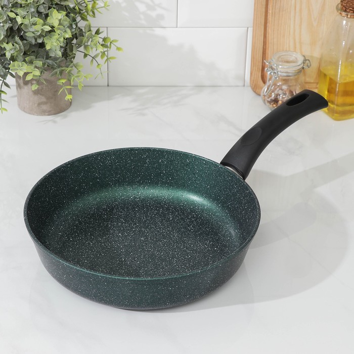 Сковорода «Каменная», d=26 см, антипригарное покрытие, пластиковая ручка, цвет зелёный
Сковорода «Каменная», d=26 см, антипригарное покрытие, пластиковая ручка, цвет зелёный
