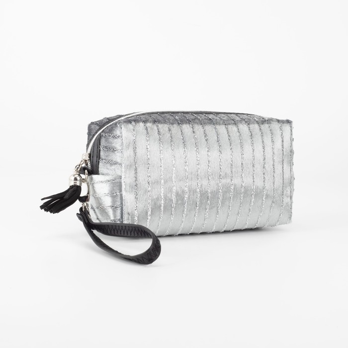 Косметичка на молнии, цвет серый
Косметичка на молнии, цвет серый